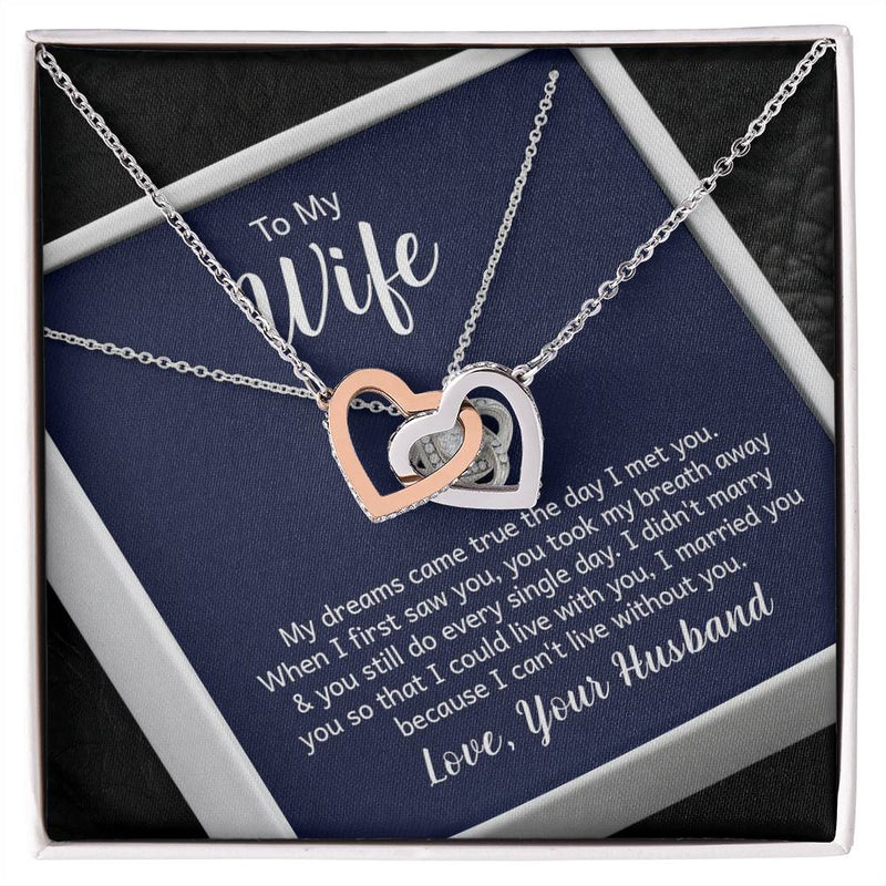 Eternal Embrace: Interlocking Hearts necklace